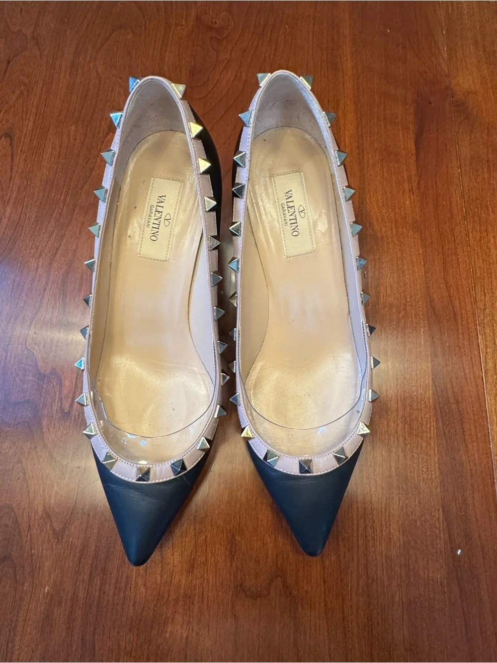 Valentino Rockstud Black Pointed Leather Kitten Heel